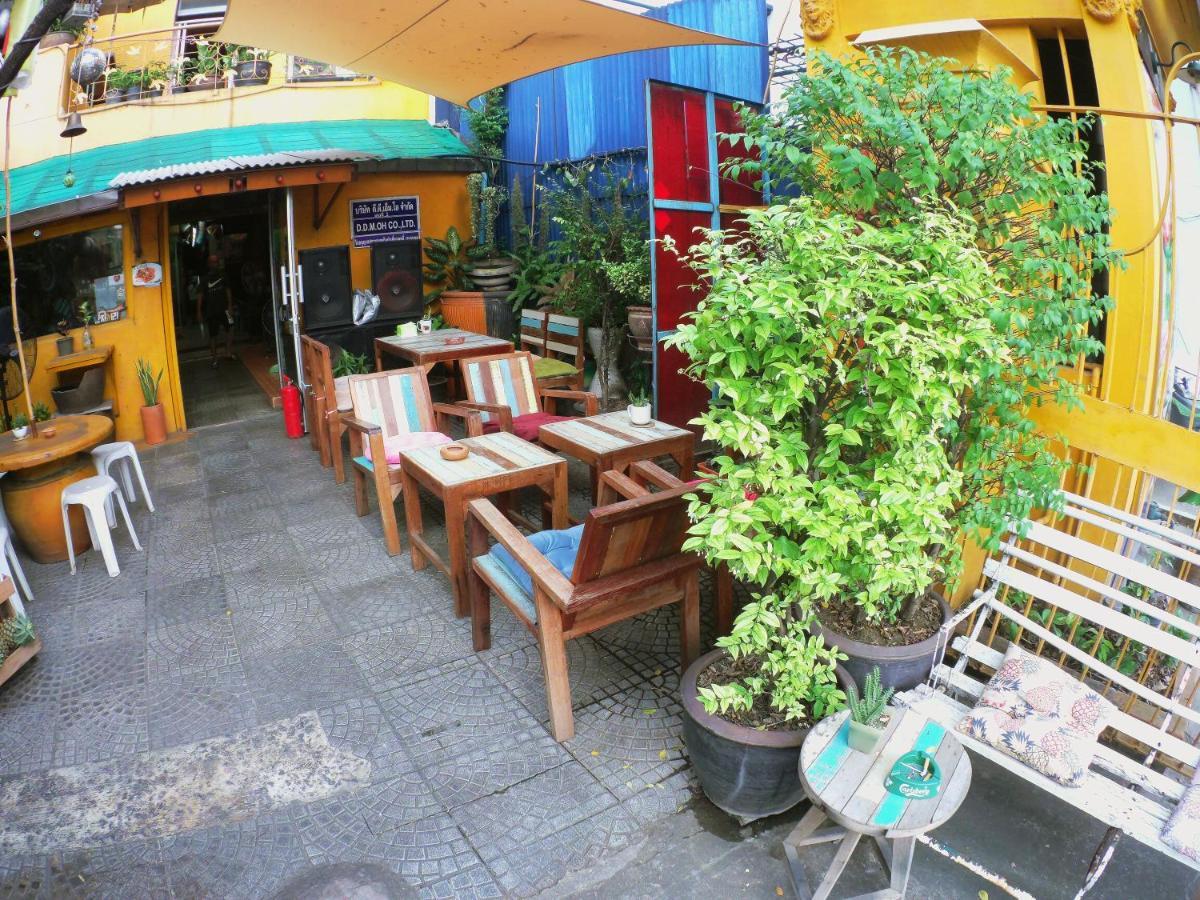 Ddm House Vandrerhjem Bangkok Eksteriør bilde